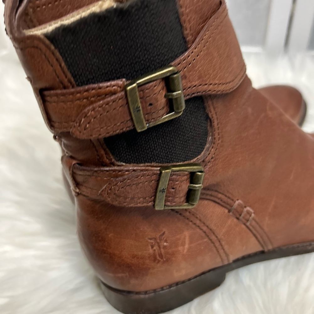 Frye Leather Boots 8 - Picture 9 of 12